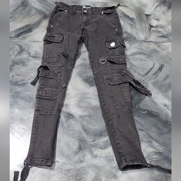 Filthy Wealth black distressed jeans women's 34/32 - Picture 1 of 9